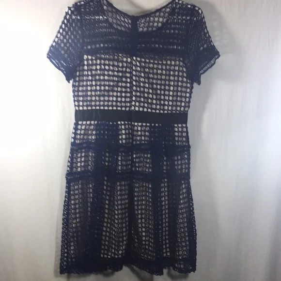Blush Navy Fishnet Short Sleeve Dress Size M NWT - Picture 4 of 9
